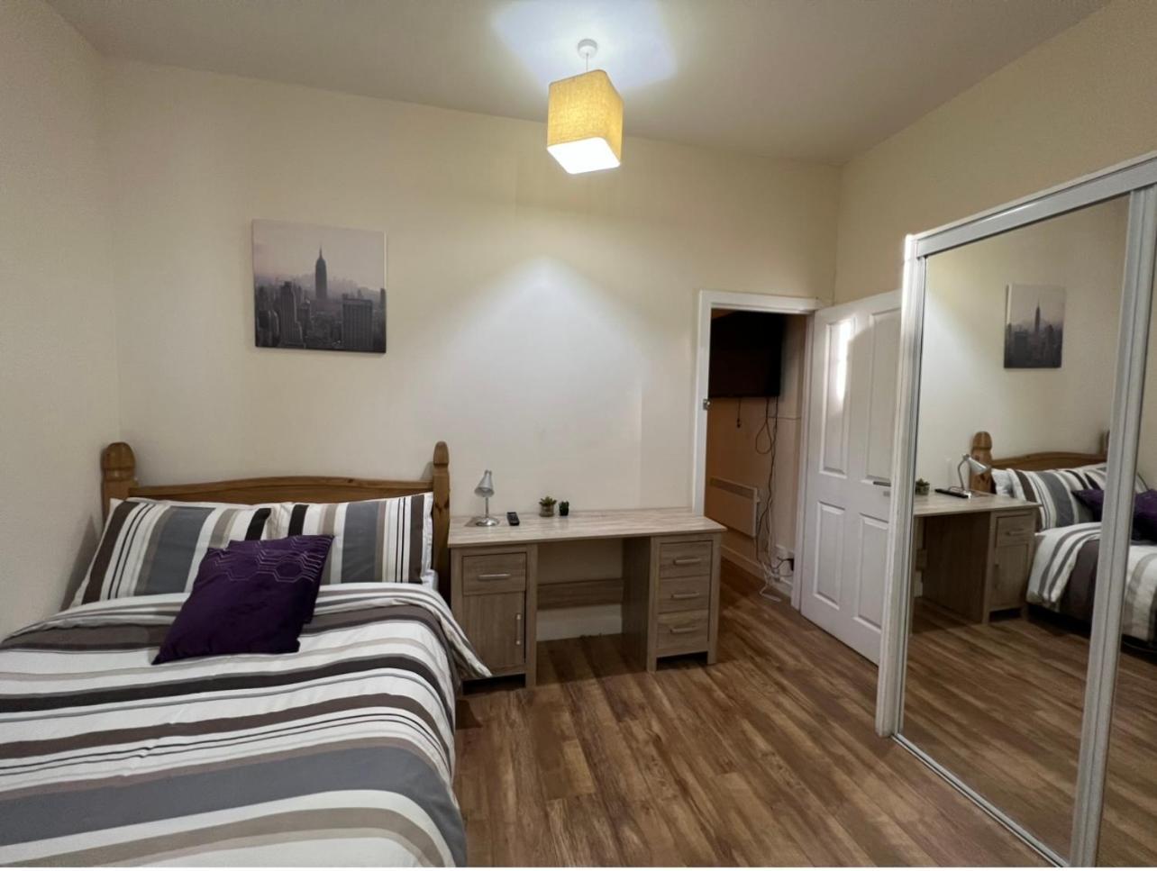 Aberdeen Stay Central 2-Bedrooms Apt-No Party Экстерьер фото
