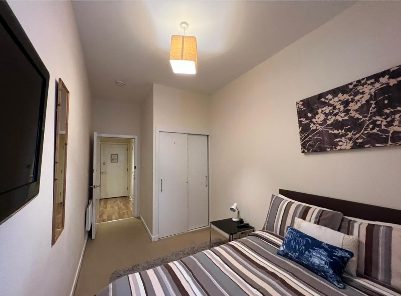 Aberdeen Stay Central 2-Bedrooms Apt-No Party Экстерьер фото