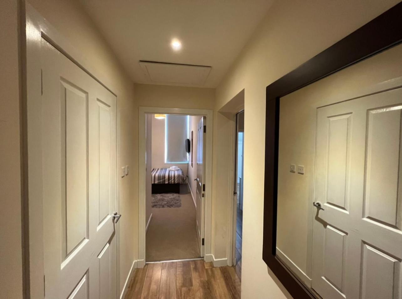 Aberdeen Stay Central 2-Bedrooms Apt-No Party Экстерьер фото